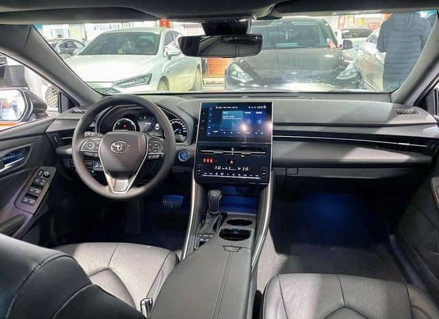 
								Toyota Avalon, 2022 full									