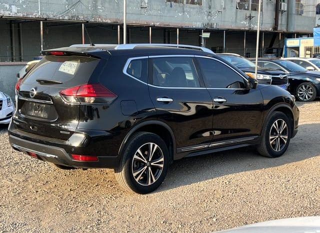 
								Nissan X-Trail (III), 2020 full									