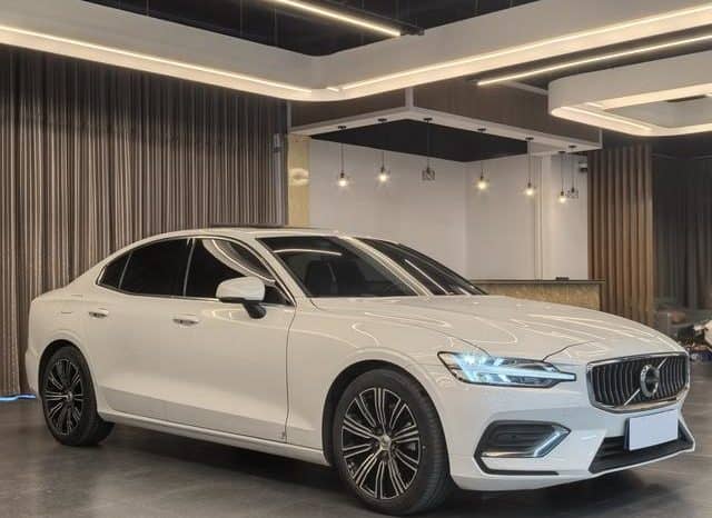 
								Volvo S60, 2022 full									