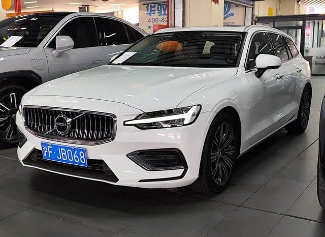 67ab110c2369d Volvo V60, 2020