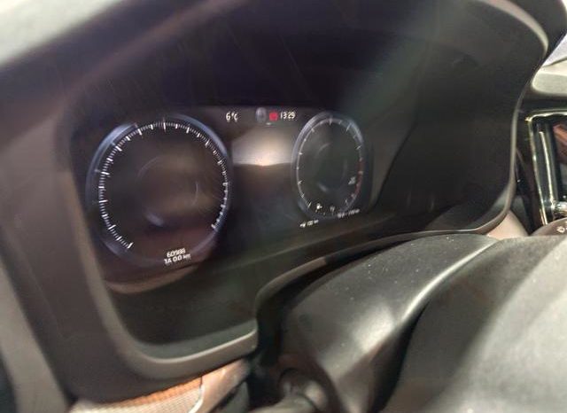 
								Volvo V60, 2020 full									