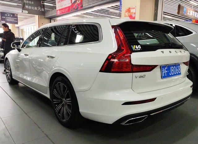 
								Volvo V60, 2020 full									