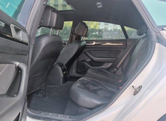 
								Volkswagen Passat CC, 2022 full									