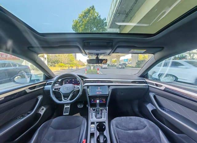 
								Volkswagen Passat CC, 2022 full									