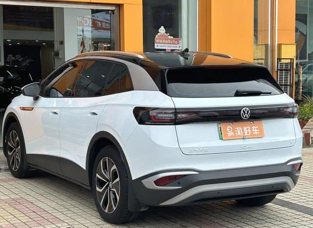 
								Volkswagen ID.4 X, 2024 full									