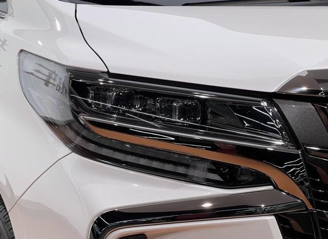 
								Toyota Vellfire (II), 2023 full									