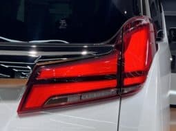
										Toyota Vellfire (II), 2023 full									