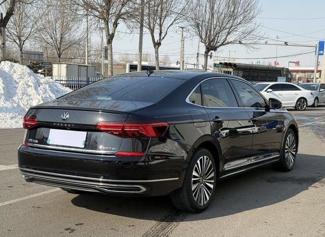 
								Volkswagen Passat, 2021 full									