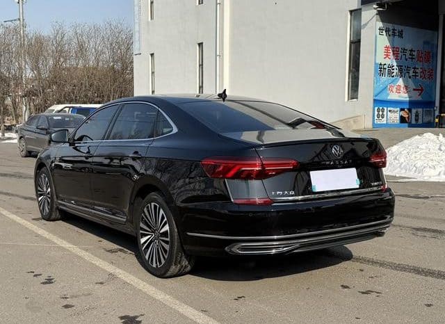 
								Volkswagen Passat, 2021 full									