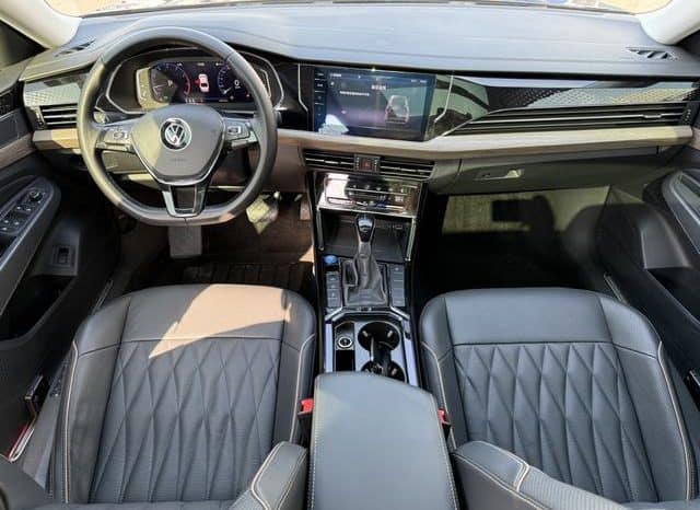 
								Volkswagen Passat, 2021 full									
