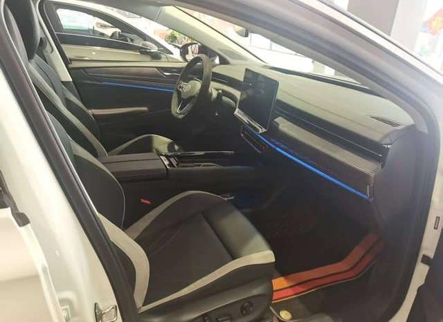 
								Volkswagen ID.7 VIZZION, 2024 full									