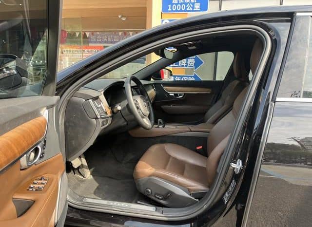 
								Volvo S90, 2023 full									