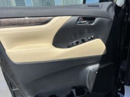 
										Toyota Vellfire (II), 2023 full									