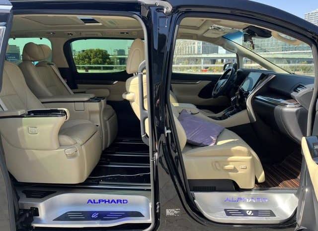 
								Toyota Vellfire (II), 2023 full									