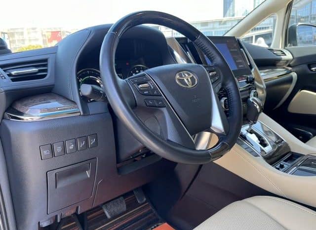 
								Toyota Vellfire (II), 2023 full									