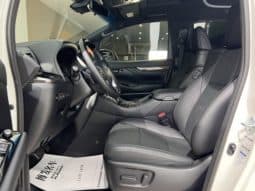 
										Toyota Vellfire (II), 2022 full									