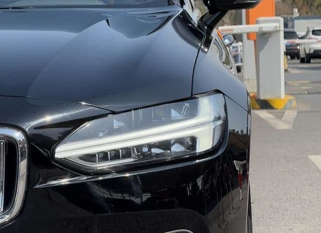 
								Volvo S90, 2023 full									