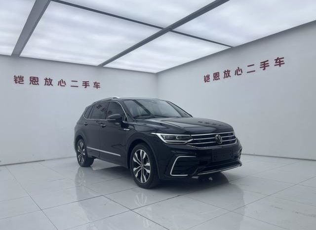 
								Volkswagen Tiguan L, 2023 full									