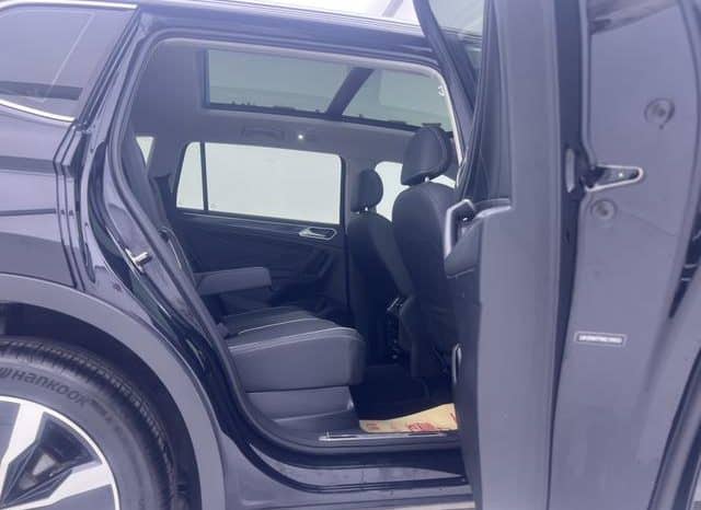 
								Volkswagen Tiguan L, 2023 full									
