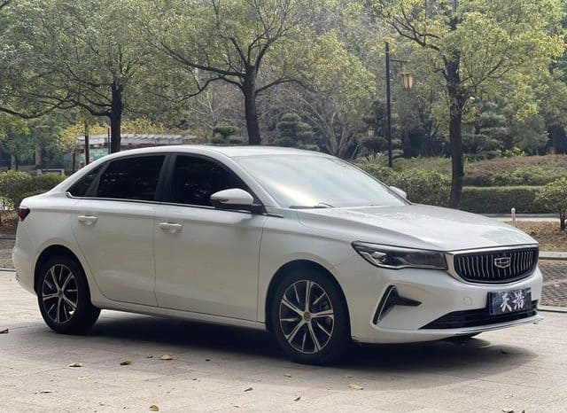 
								Geely Emgrand, 2022 full									