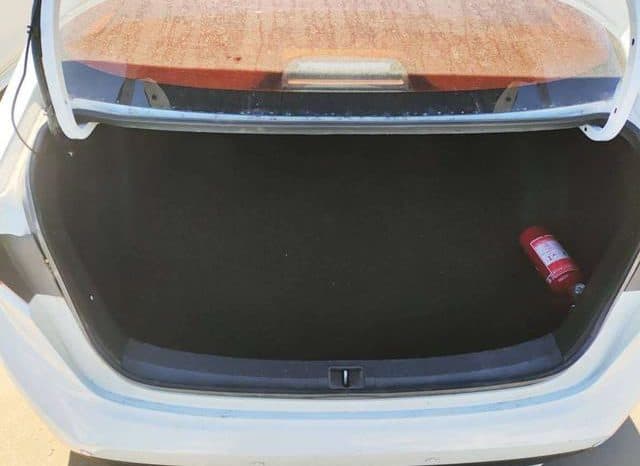 
								Toyota Levin, 2021 full									
