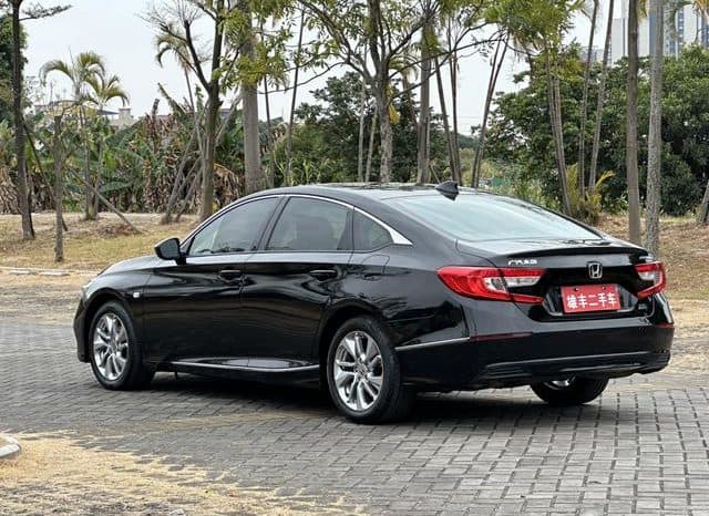 
								Honda Accord, 2021 full									