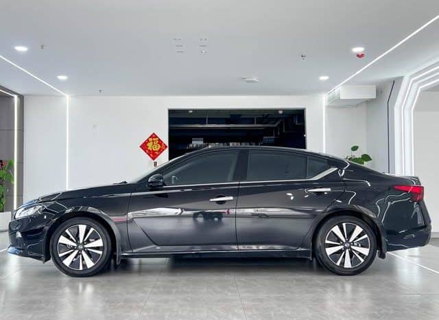
								Nissan Altima (VI), 2022 full									