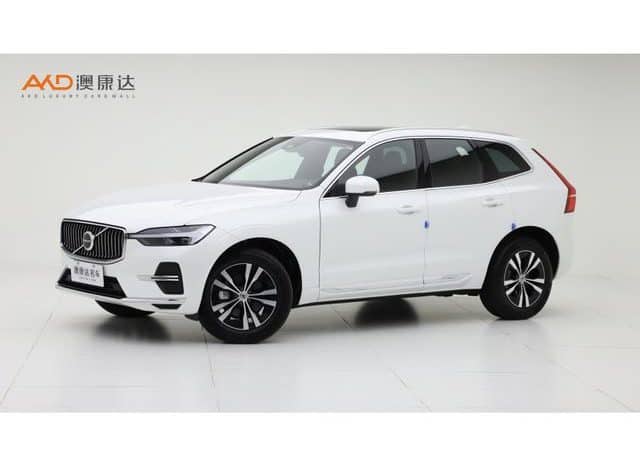 67aedd62bf1af Volvo XC60, 2023