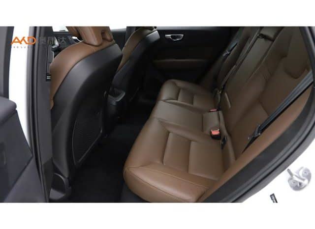 
								Volvo XC60, 2023 full									