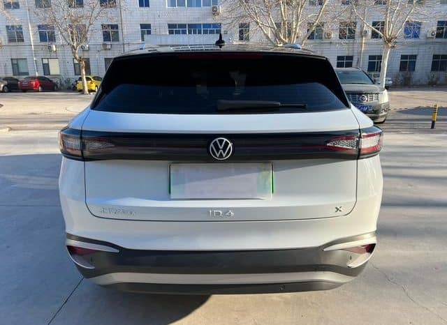 
								Volkswagen ID.4 X, 2024 full									