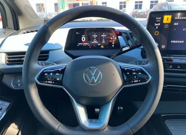 
								Volkswagen ID.4 X, 2024 full									