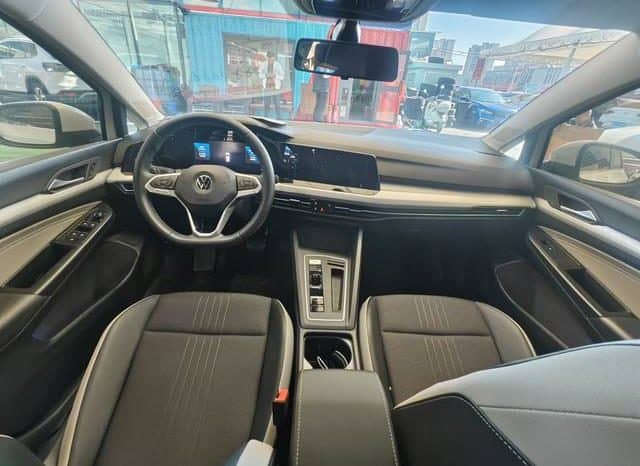 
								Volkswagen Golf 280 TSI, 2022 full									