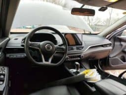 
										Nissan Altima (VI), 2021 full									