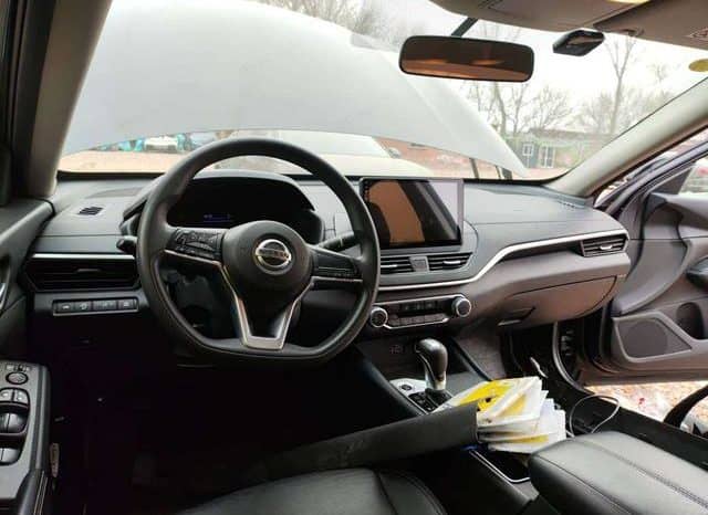 
								Nissan Altima (VI), 2021 full									