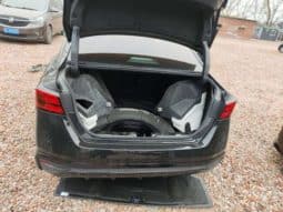 
										Nissan Altima (VI), 2021 full									