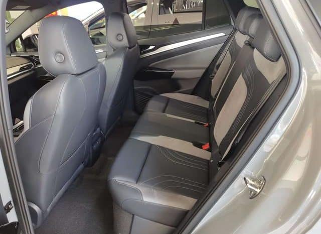 
								Volkswagen ID.4 CROZZ, 2022 full									
