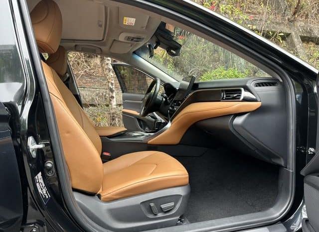 
								Toyota Camry, 2021 full									