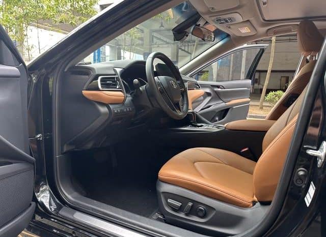 
								Toyota Camry, 2021 full									
