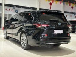 
										Toyota Sienna, 2024 full									