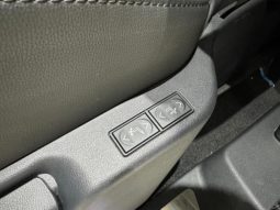 
										Toyota Sienna, 2024 full									