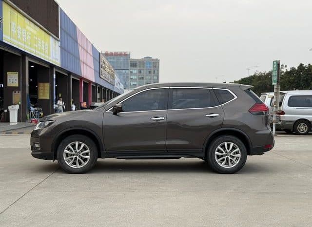 
								Nissan X-Trail (III), 2020 full									