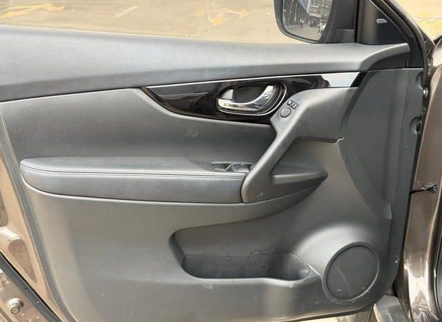 
								Nissan X-Trail (III), 2020 full									