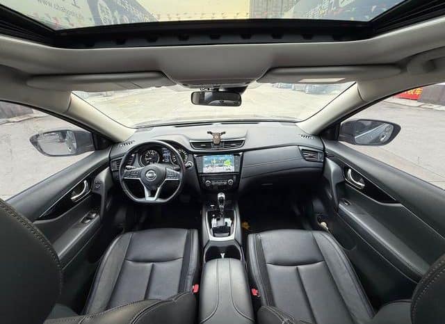 
								Nissan X-Trail (III), 2020 full									