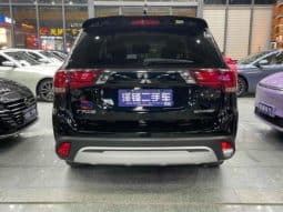 
										Mitsubishi Outlander II, 2020 full									