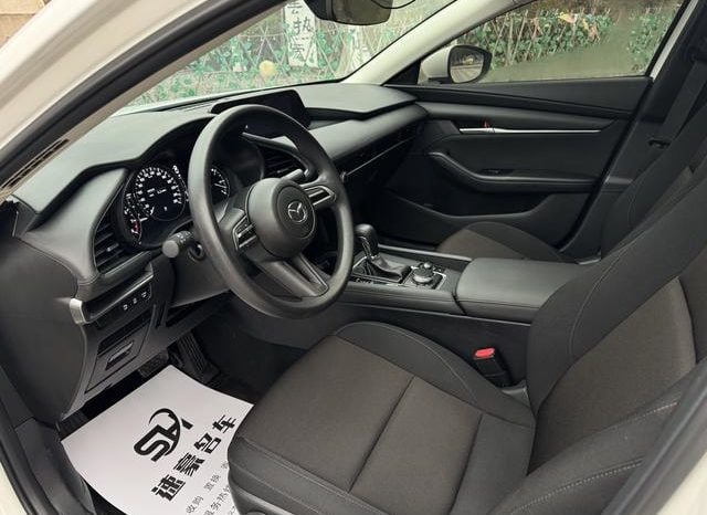 
								Mazda 3 (IV), 2022 full									