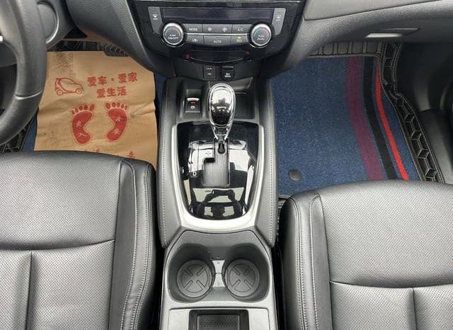 
								Nissan X-Trail (III), 2021 full									