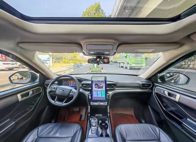 
								Ford Explorer (VI), 2021 full									