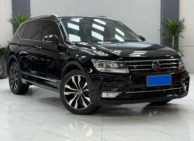 
								Volkswagen Tiguan L, 2021 full									