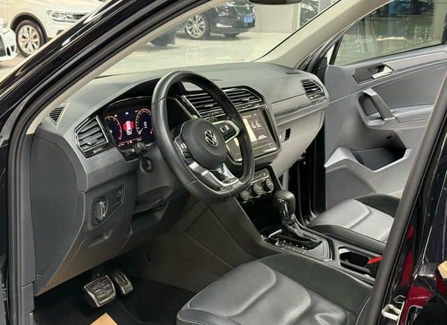 
								Volkswagen Tiguan L, 2021 full									