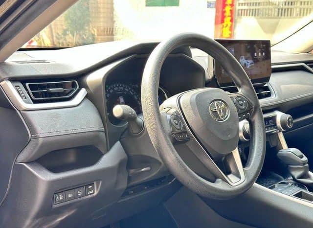 
								Toyota RAV4 (IV), 2022 full									